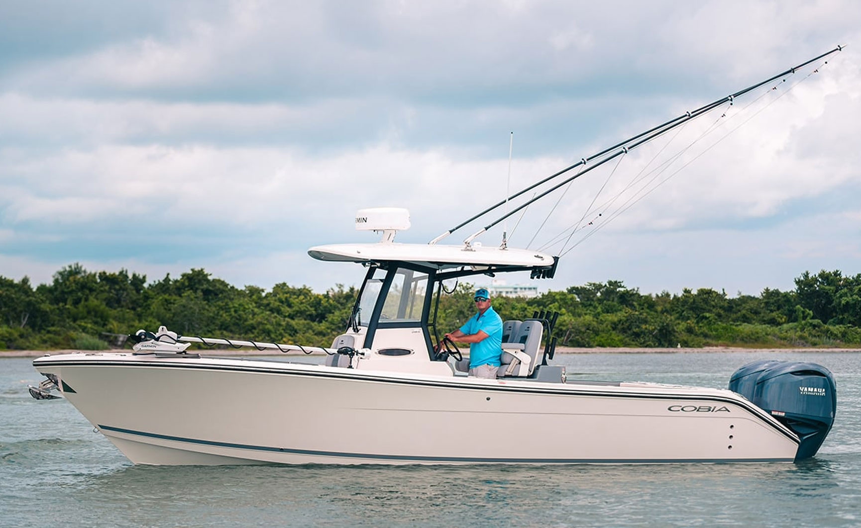 285 Open man in boat